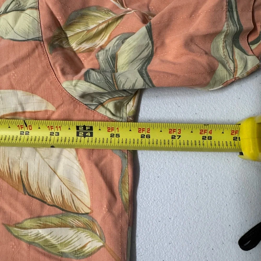 Vintage Tommy Bahama Coral and Green Leaf Shirt - Picture 4 of 5